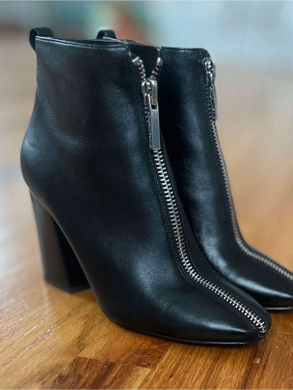 Kendall + Kylie Reagan Black Front Zip Leather Block Heel Ankle Boots 8.5